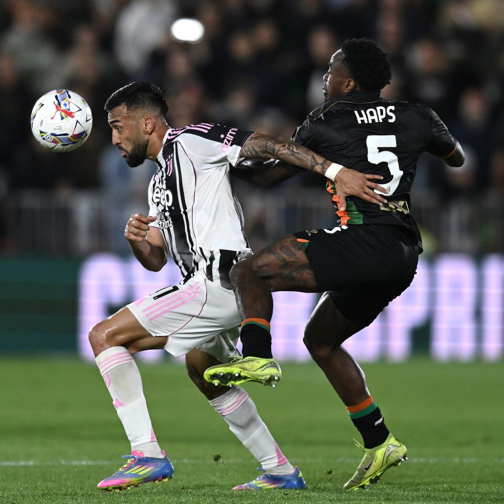 帕拉迪诺：我对下半场表现很满意，那不勒斯排榜首当之无愧