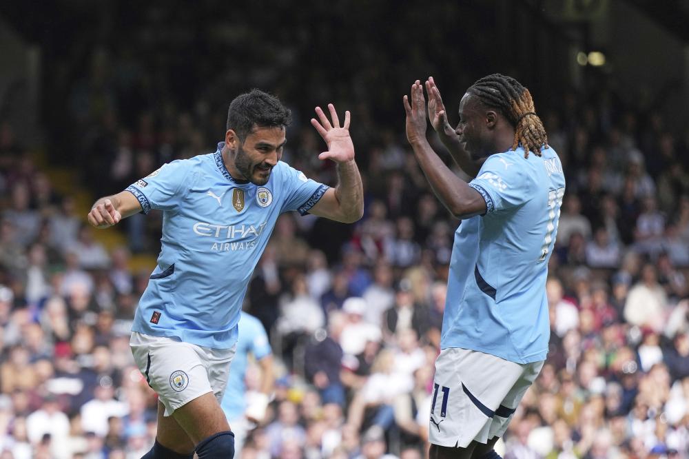 浙江队祝贺重庆铜梁龙与辽宁铁人成功冲超：2026中超见